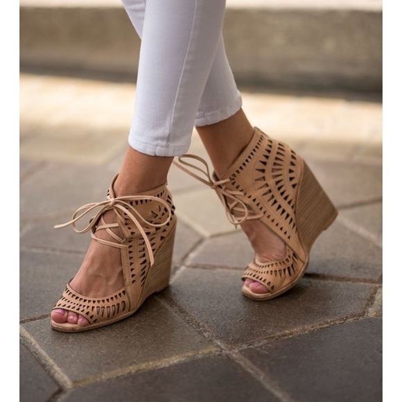 rodillo wedge sandal